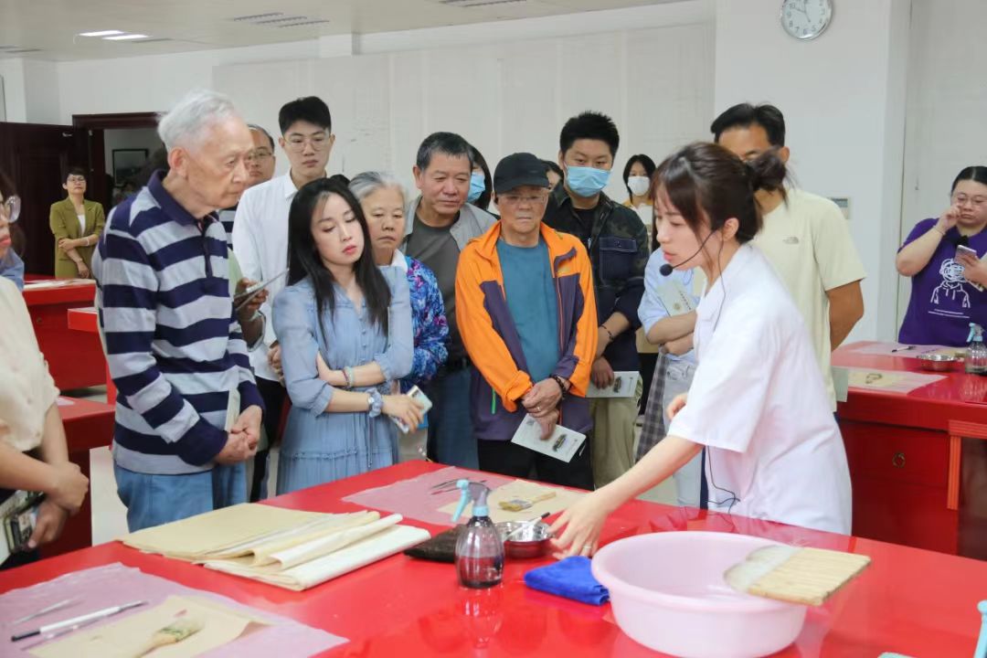 2.1 二史馆.jpg